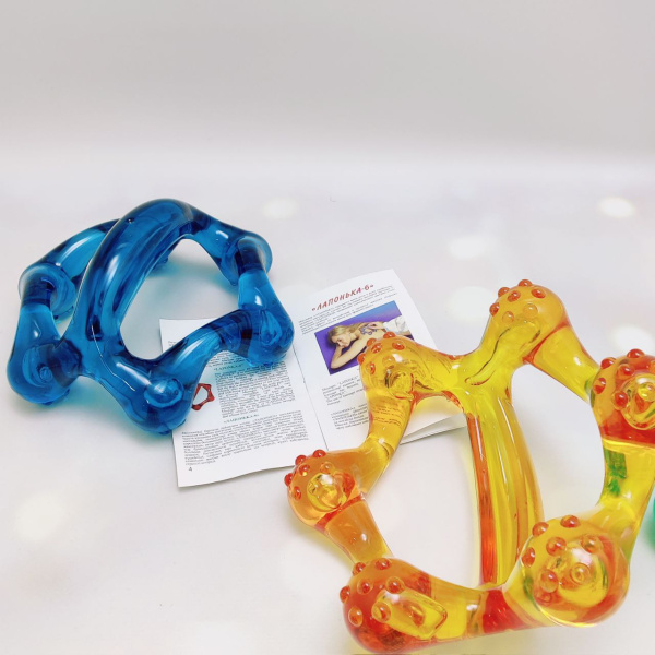 Массажер рифленый Лапонька - 6 для тела на шести массажных элементах. Цвета Микс